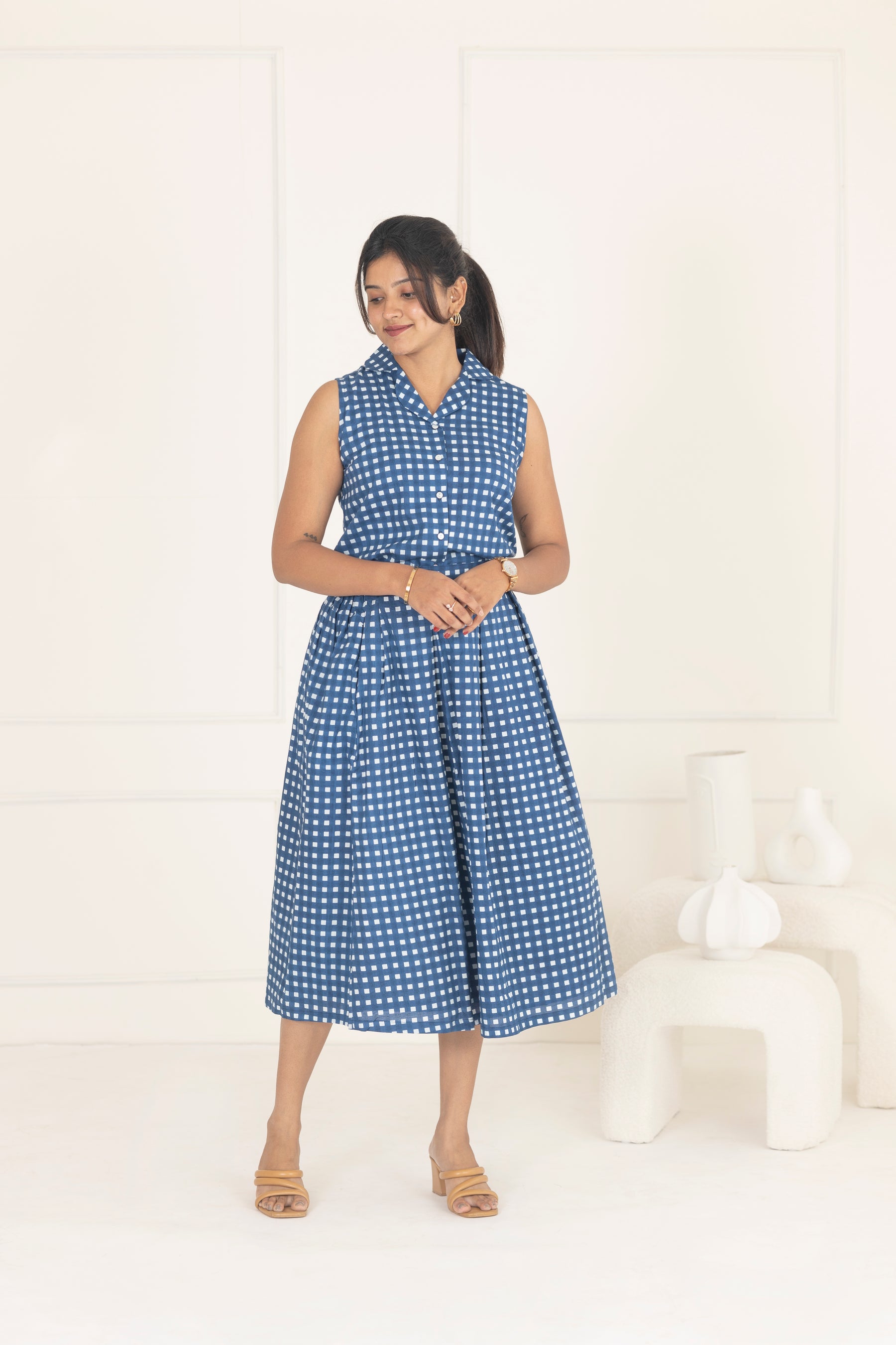 Indigo checks