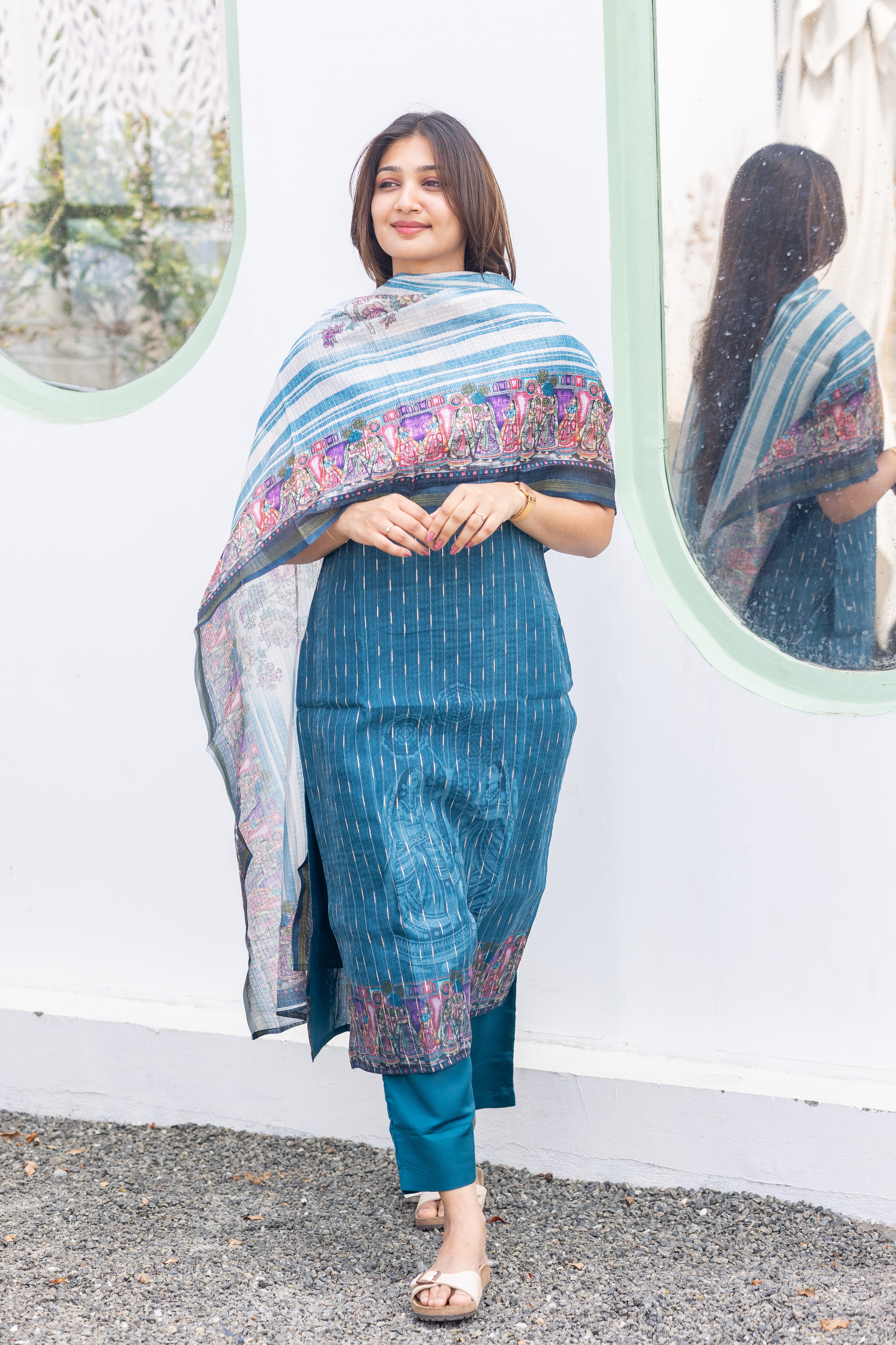 Teal madhubani