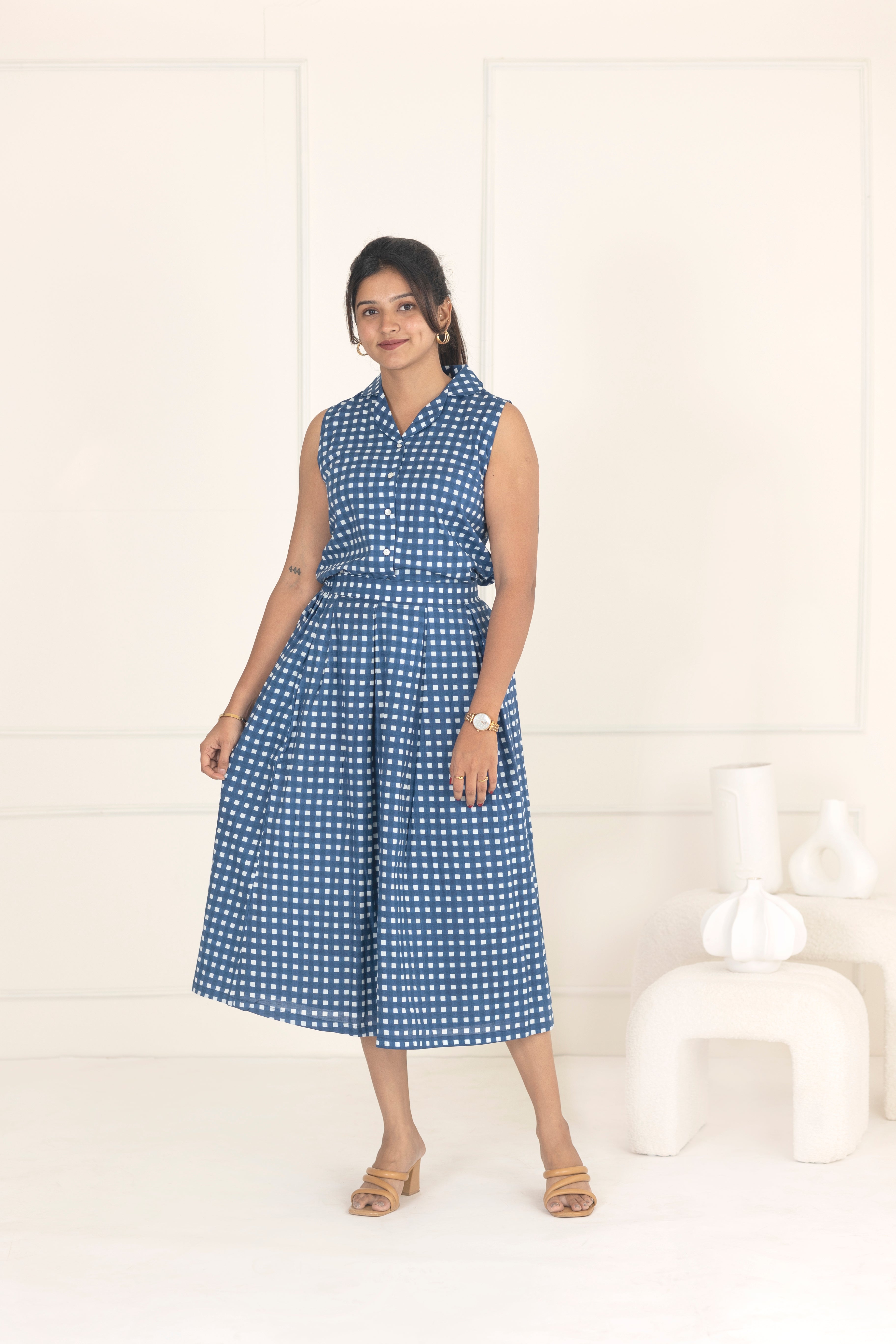Indigo checks