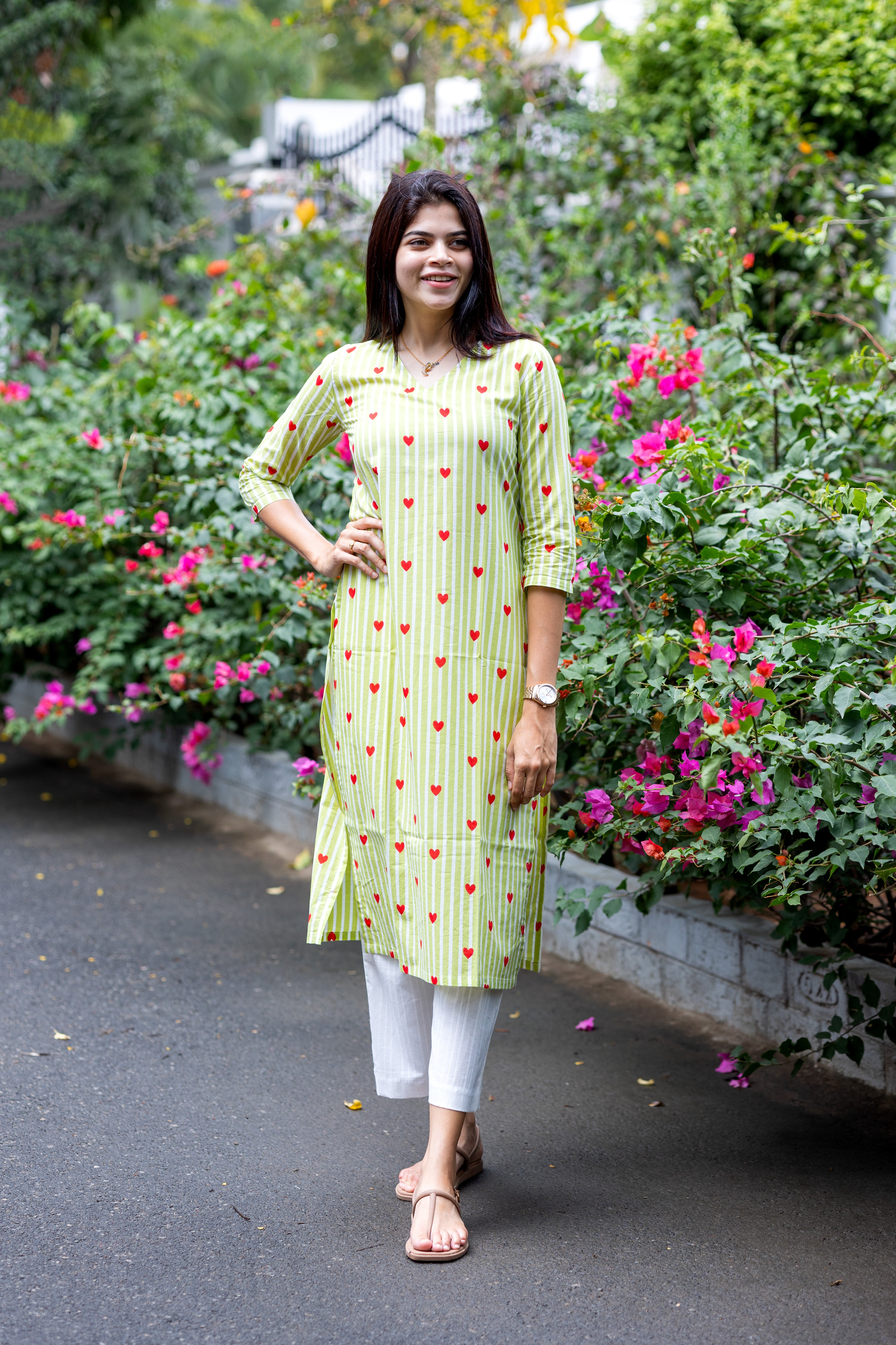 Green heart kurti