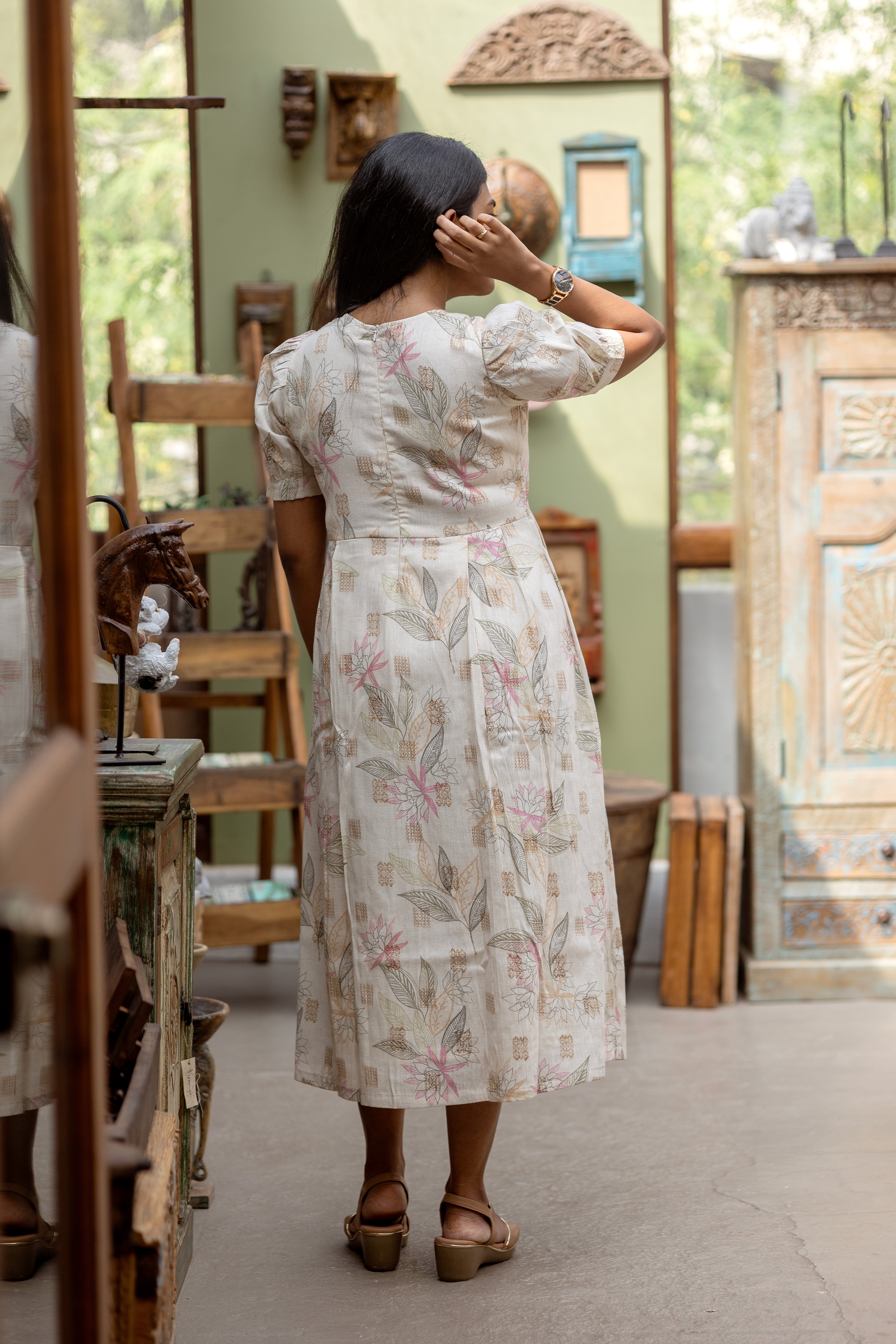 Sand bloom dress
