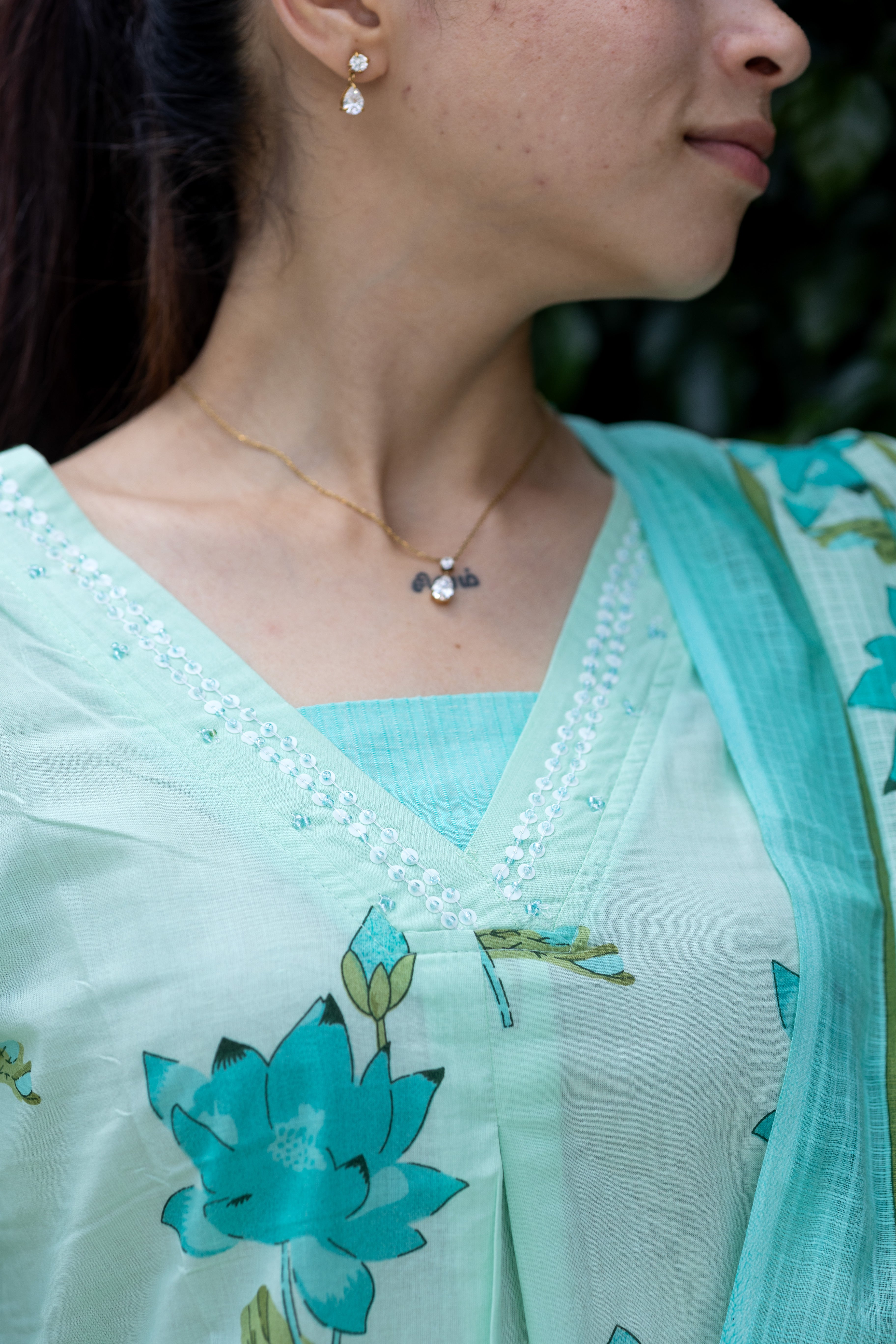 Aqua lotus