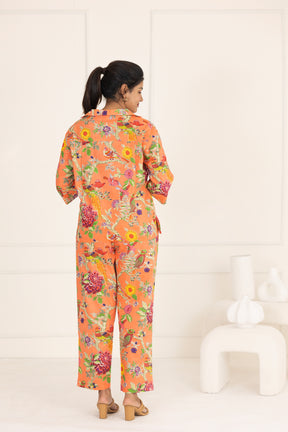 Peach bird
