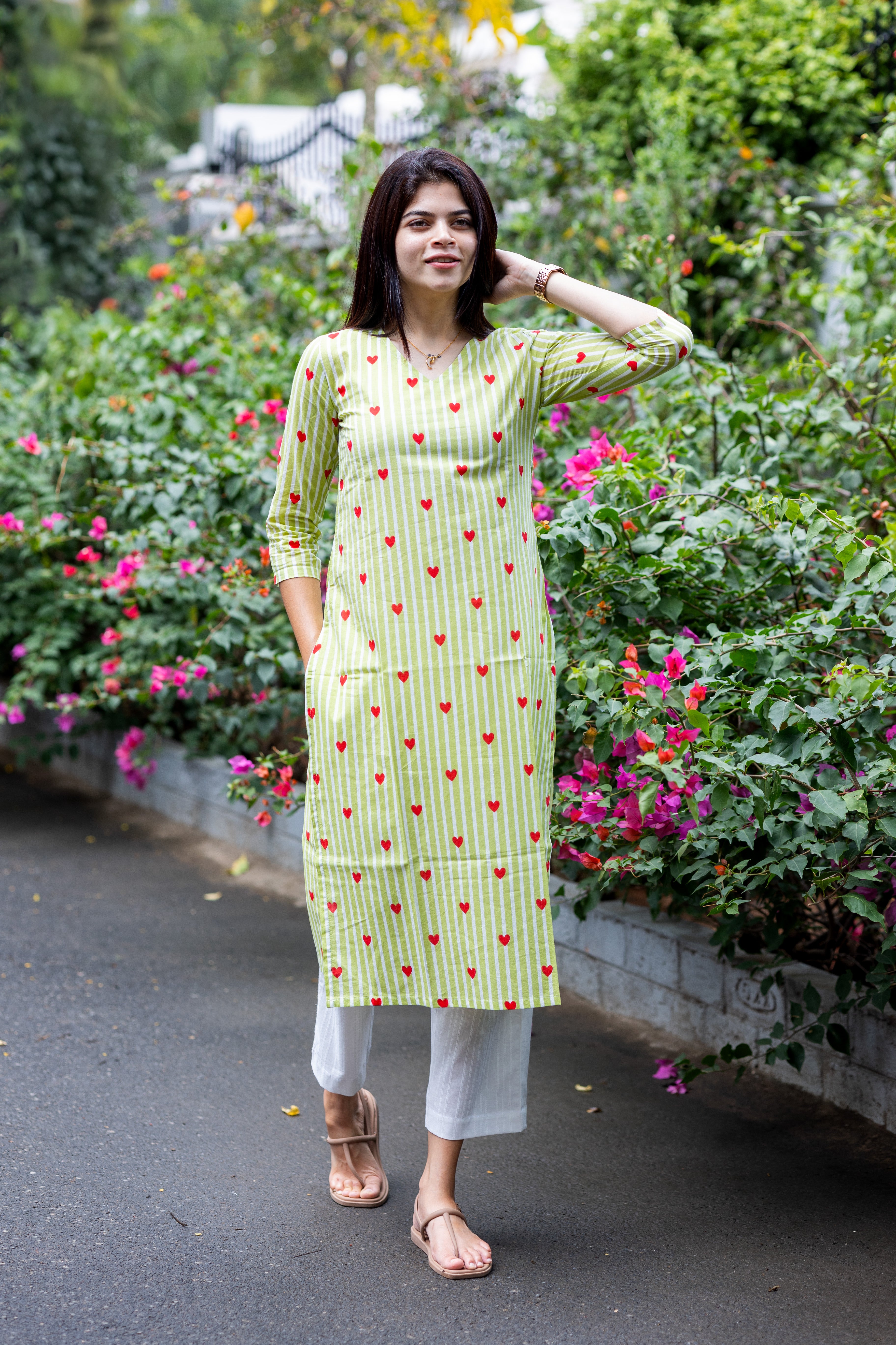 Green heart kurti
