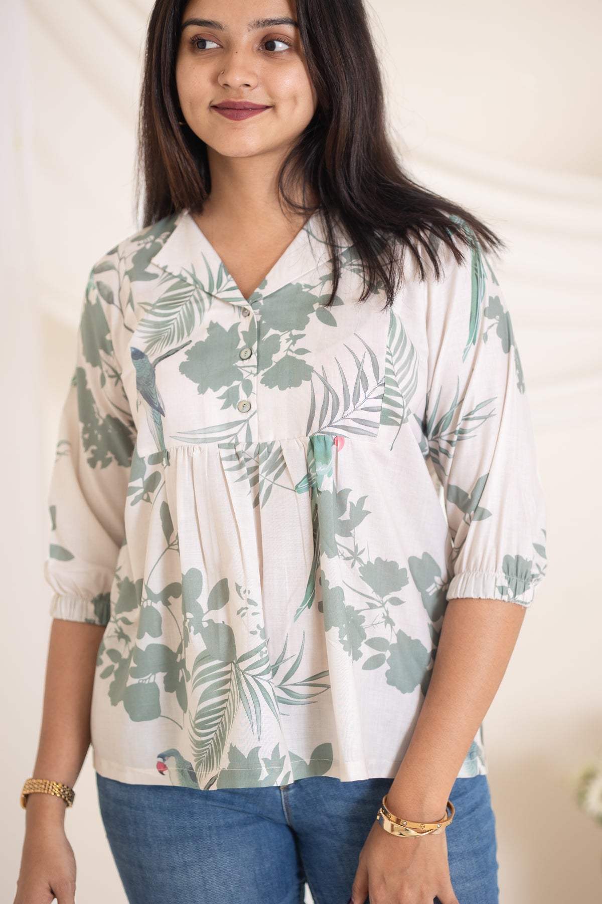 Green bird top