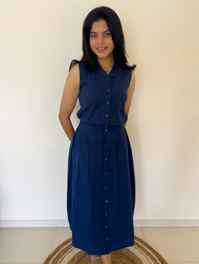 Navy dawn
